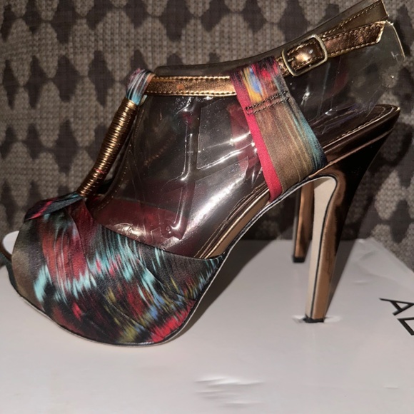 ALDO Heels Womens Size 7.5 Green Red Platform Strappy Stiletto Colorful - Picture 7 of 8